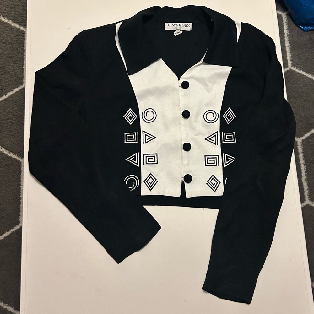 Chic Vintage Black and White Geometric Blazer